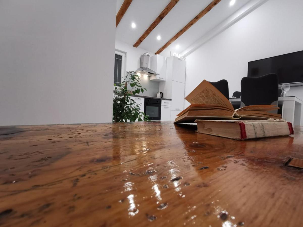 Apartmani Pina 2 Kaštela Exterior foto